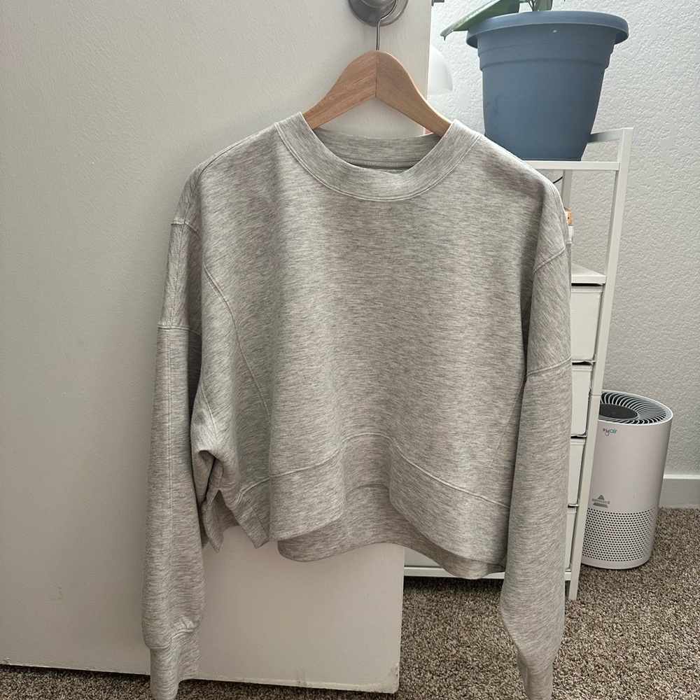 Abercrombie YPB Cropped Sweatshirt